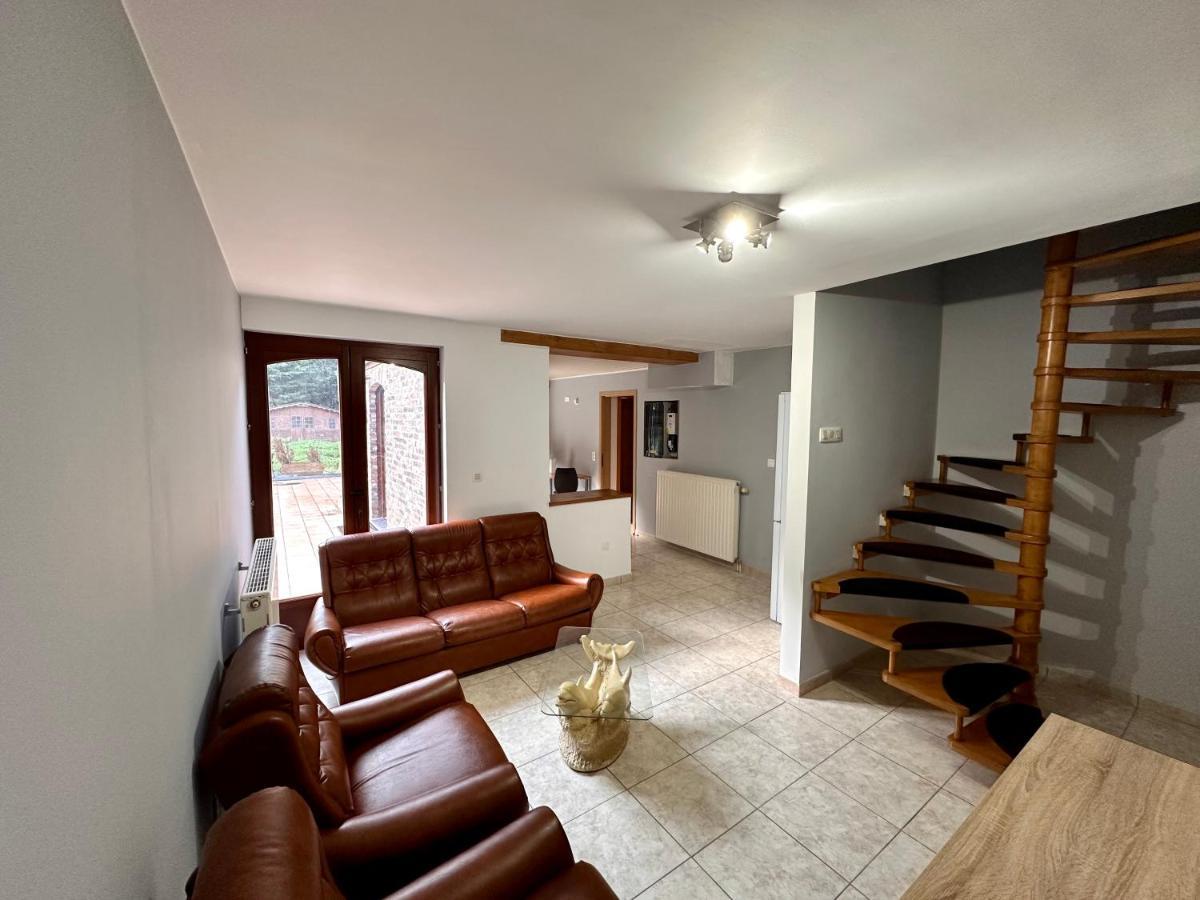 Et Sdd Privees Dans Maison Partagee Avec Des Residents *