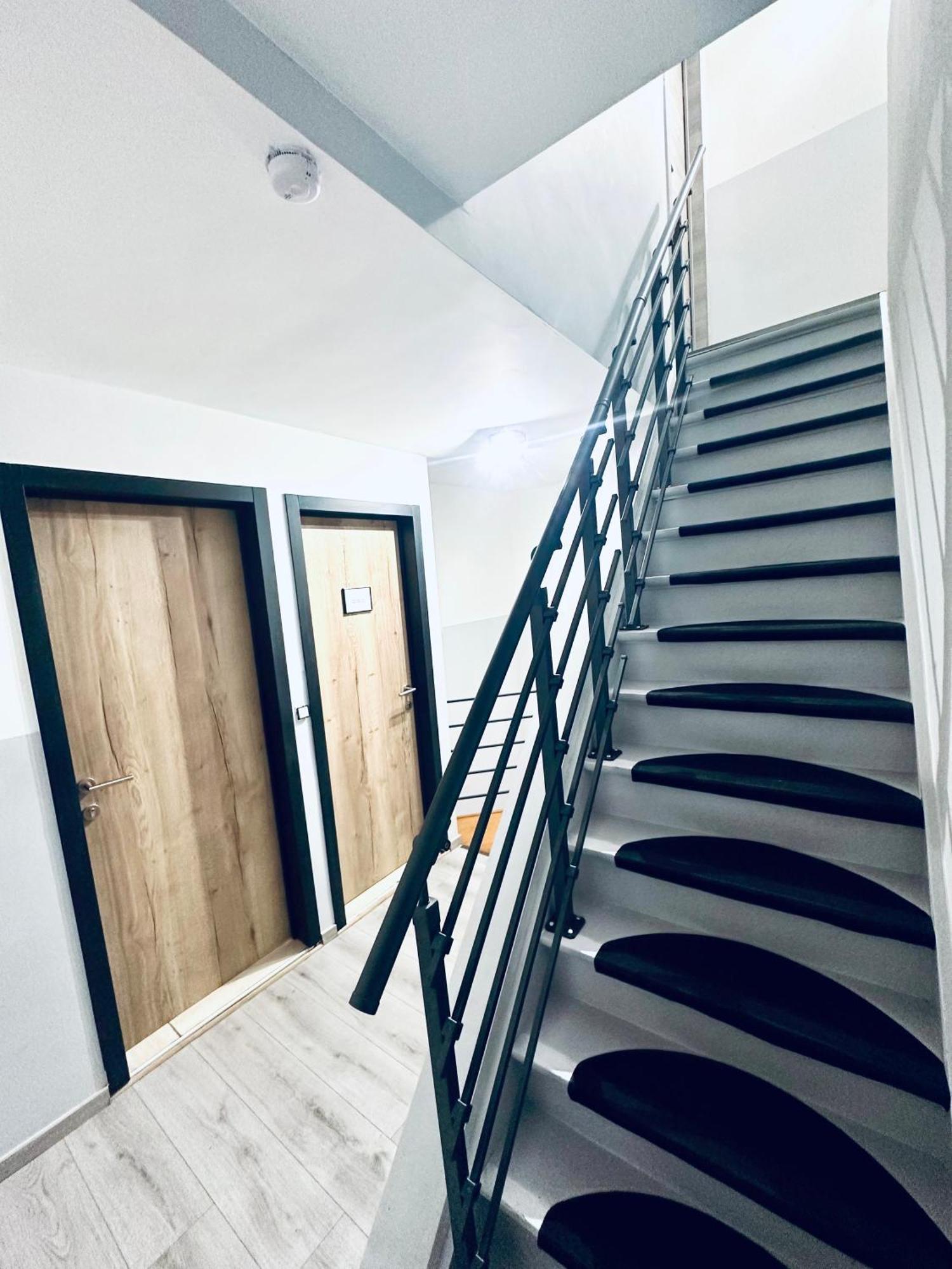 Homestay Et Sdd Privees Dans Maison Partagee Avec Des Residents *